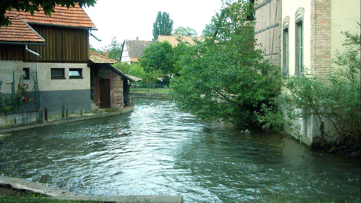 Im Kloster Erstein wurde die Hl. Irmgard begraben. (Herinstein [CC BY 2.5 (https://creativecommons.org/licenses/by/2.5)])